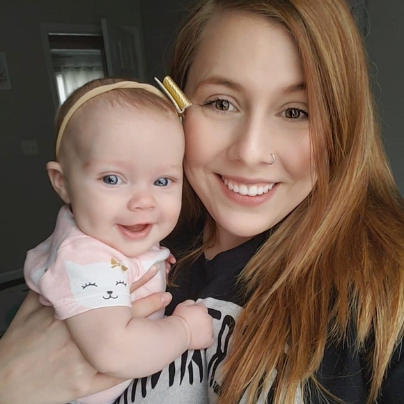 Meet your Posher, Ruth - Picture 1 of 1